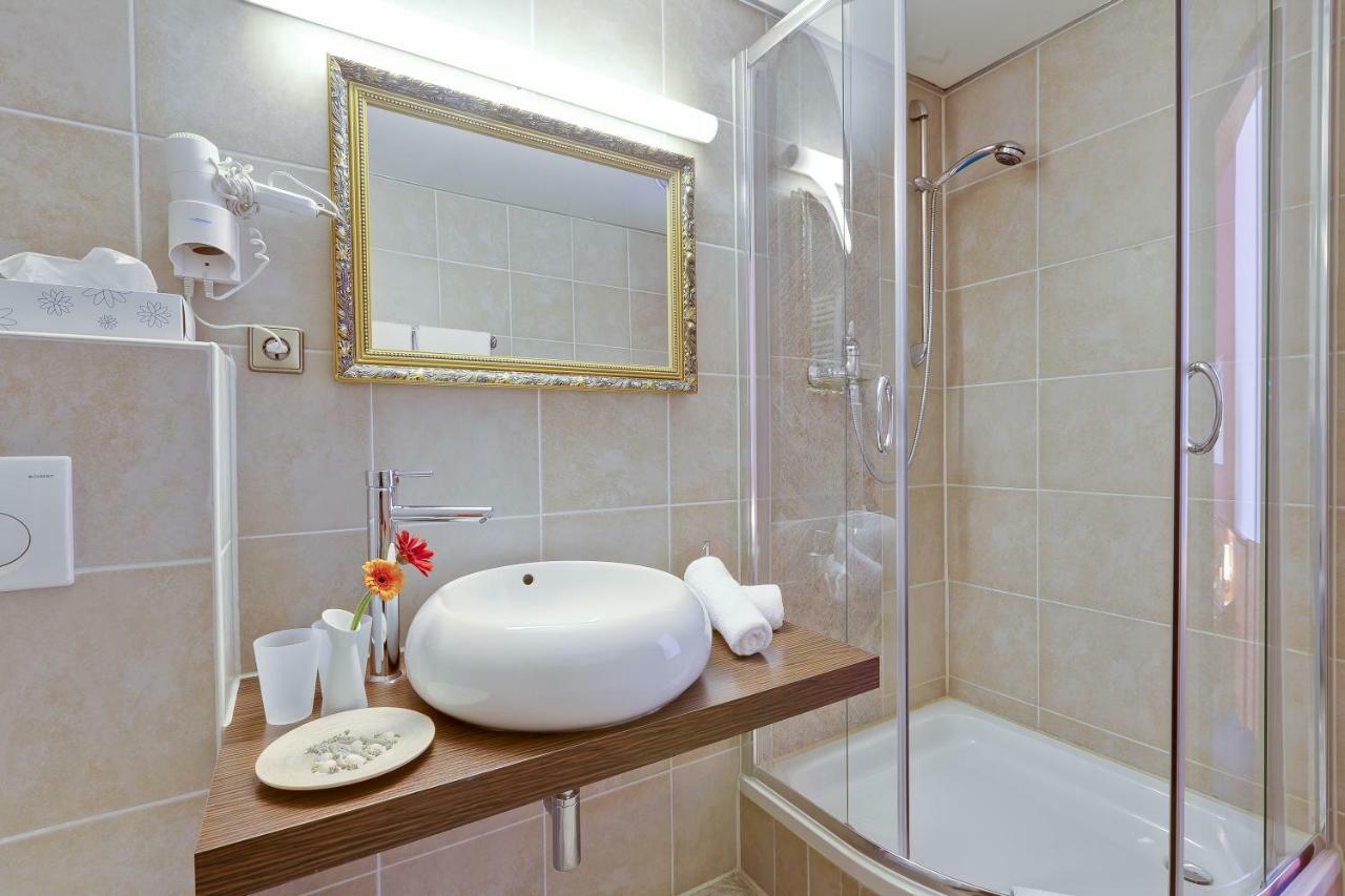Bavaria Hotel Muenchner Hof Superior Stuttgart Szoba fotó
